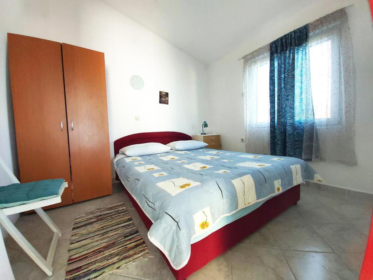 Apartments With A Parking Space Sali, Dugi Otok - 8181 ภายนอก รูปภาพ