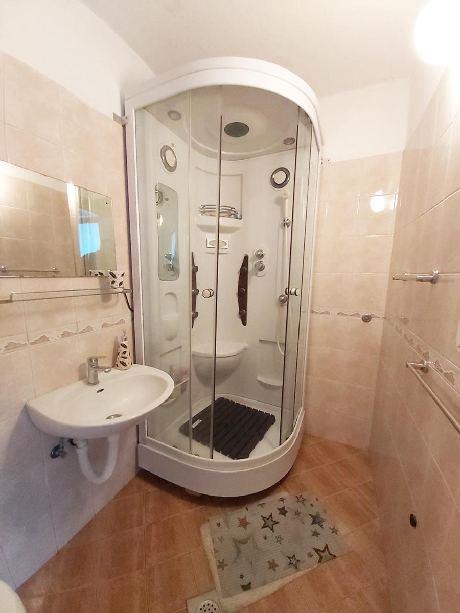 Apartments With A Parking Space Sali, Dugi Otok - 8181 ห้อง รูปภาพ