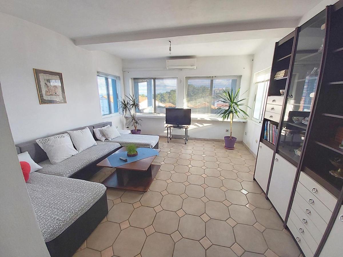 Apartments With A Parking Space Sali, Dugi Otok - 8181 ห้อง รูปภาพ